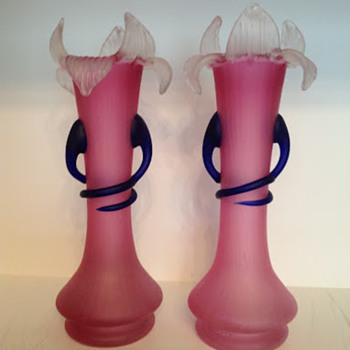 Kralik Floriforms - Art Glass