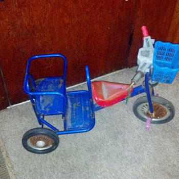 Unknown Tricycle with Front Facing Passenger Seat