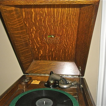 Tiger Oak Victrola from The Late Teens
