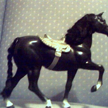 KEN DOLL HORSE MIDNIGHT - Animals