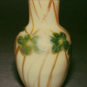 QUEZAL ART GLASS VASE, circa 1906 - Art Glass