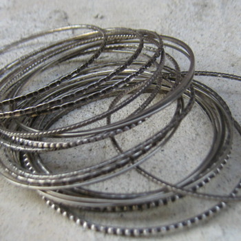 Sterling 1950's bangles - Fine Jewelry