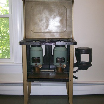 New Perfection 502 Kerosene Stove
