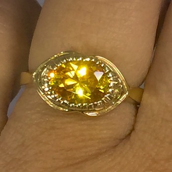 Vintage Deco Yellow/ Orange Star Sapphire 14k Ring - Fine Jewelry