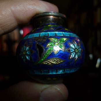 Miniature decorative vase