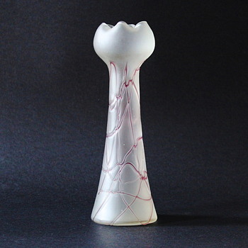 Frosted white "hyacinth" vase - Art Glass