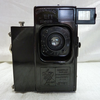 Sept Debrie - Cameras
