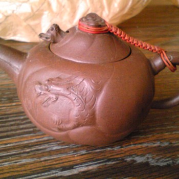 zisha yixing dragon fish purple clay teapot
