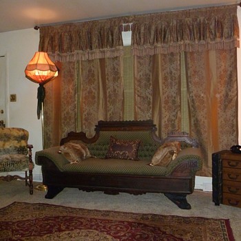 Charles Eastlake sofa - Furniture