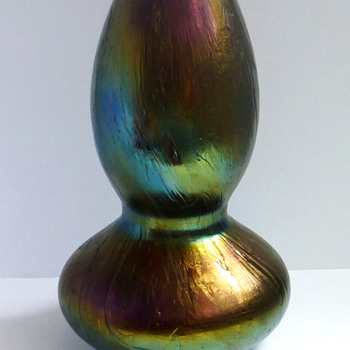 Kralik Iridescent Swirl Double Gourd Vase - Art Glass