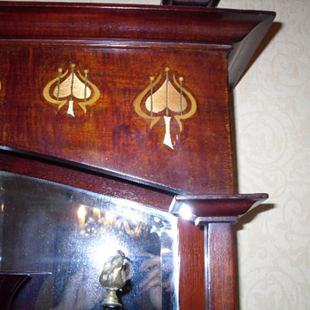 charles rennie mackintosh....maybe - Furniture