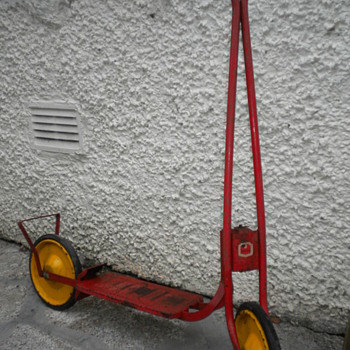 Raleigh Spinner Scooter