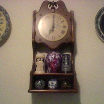 NEW ENGLAND SHELF CLOCK