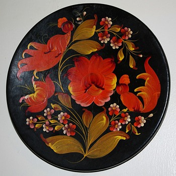 Small laquer plate from ??? - Folk Art