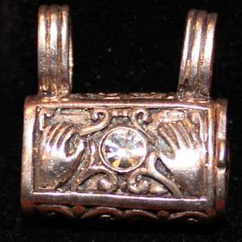 Nice Silver Charm