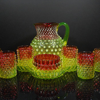 Hobbs Brockunier Rubina Verde Dewdrop water set