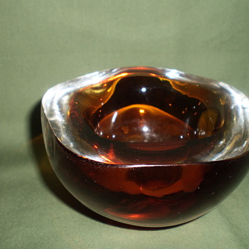 Small art glass bowl - Art Glass