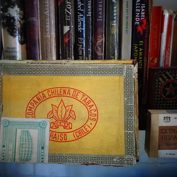 Boxes of the Chilean tobacco company - Tobacciana