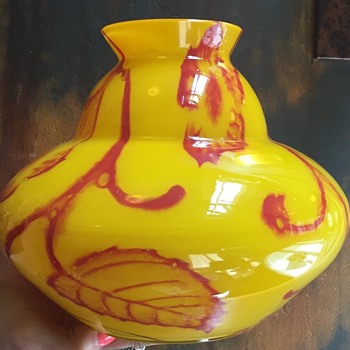 Czechoslovakian - Releaf powder decor - Art Glass