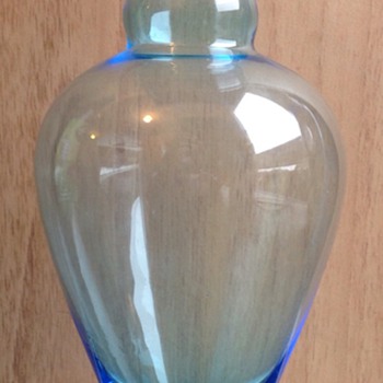 Small blue baluster vase - Art Glass