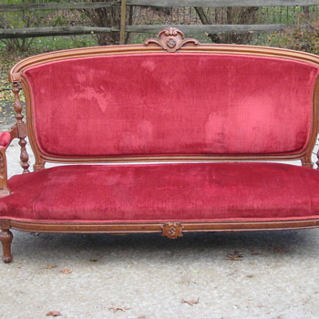 Ladies Settee  - Furniture