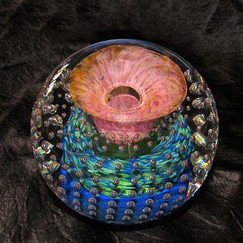 Limited Edition (500) Monica Backström Paperweight - Art Glass