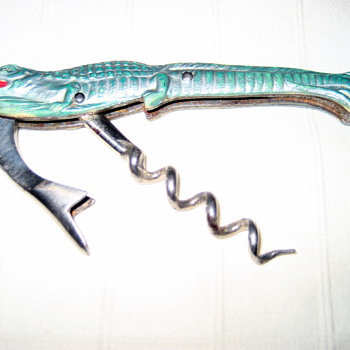 Alligator Corkscrew - Kitchen