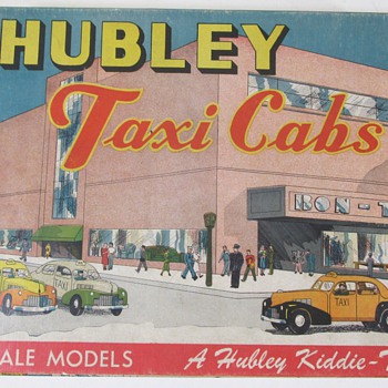 Hubley Taxi Set - Model Cars