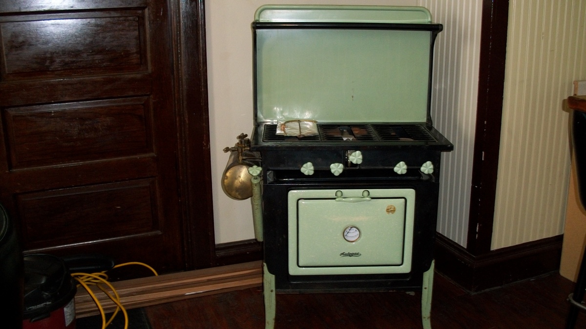 1920's Wehrle auto gas stove Collectors Weekly