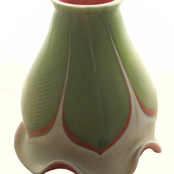 Durand, perhaps? American Art glass shade. - Art Glass