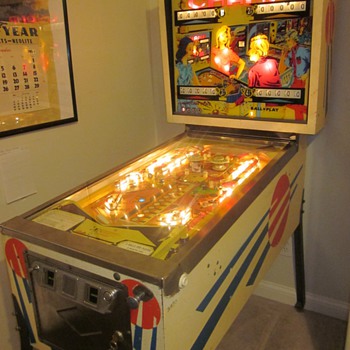 1971 Bally "Champ" Pinball Machine