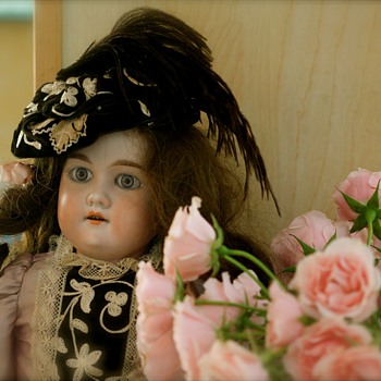Armand Marseille Floradora - Dolls