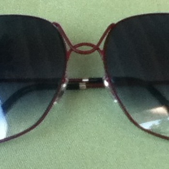 "Groovy" Sunglasses - Accessories