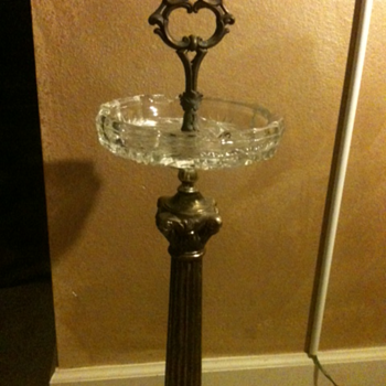 Vintage pedestal ashtray, bronze, marble, and crystal. - Tobacciana