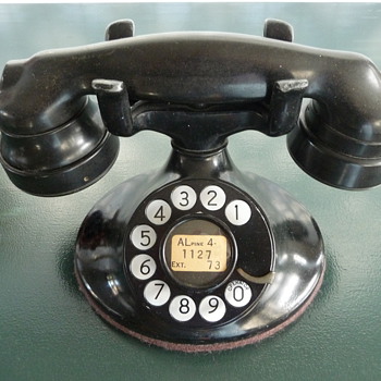 1936 Western Electric Model 202 - Telephones