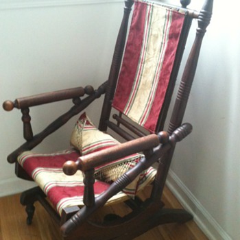 Antique Platform Glider
