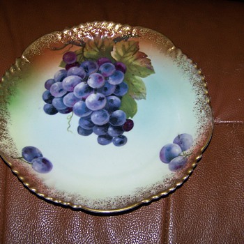 Wurrtemberg Grape Plate 