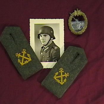 WW II Kriegsmarine  Coastal Artillery Grouping - Military and Wartime