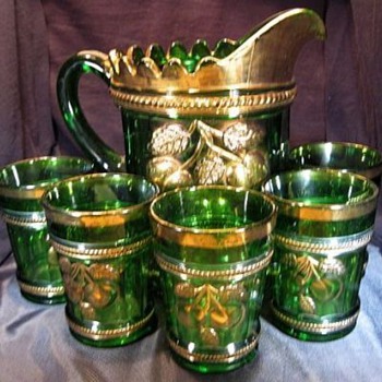 I have always been a fan of Harry's and just look at what I have found! - Glassware