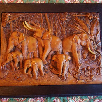 6 Elephant SUSHI!  True, wood box, chopsticks and bowls and stands!!!