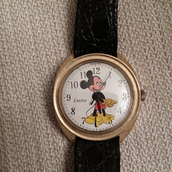Mickey Mouse Wrist Watch - Wristwatches
