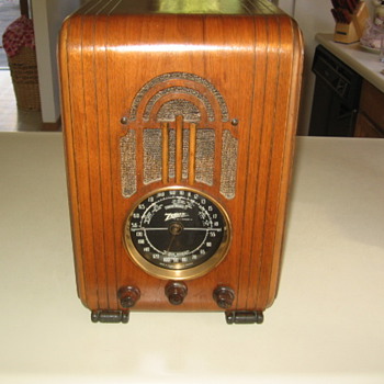 Zenith Tube Radio Model 5-S-228 Tombstone from 1937 - Radios