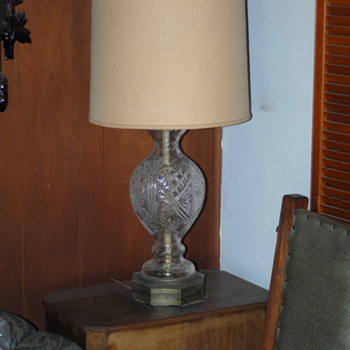 1950's Lead Crystal Lamp, Indians firing the parrie (copy over 100 years old.)