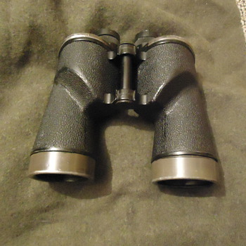 WWII US Navy binoculars