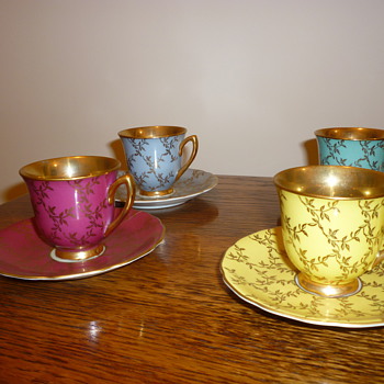 Antique? czechoslovakia tea cups - China and Dinnerware
