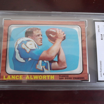 Lance Alworth 1966 Topps Football Card