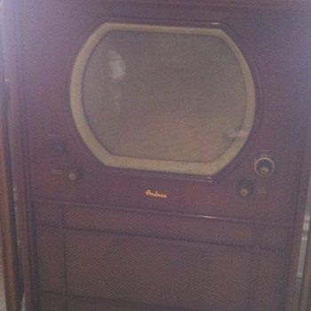 1950 Andrea television set