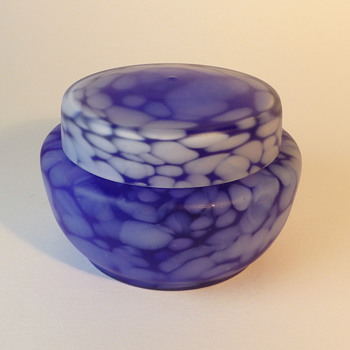 Art Deco spattered blue trinket box/ lidded bowl - Art Deco