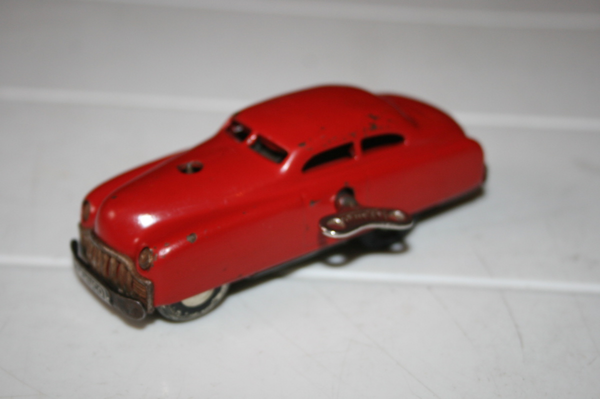 tin toys fans Primarily Petroliana Shop Talk