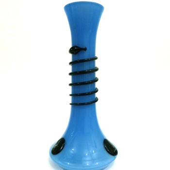 Blue tango vase with applied snake and prunts - Art Glass